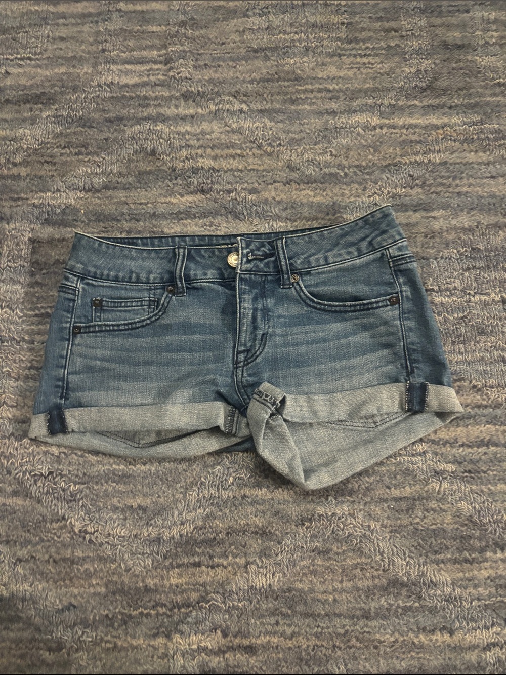 American Eagle Outfitters Women's Rolled-Hem Jean Shorts - Blue